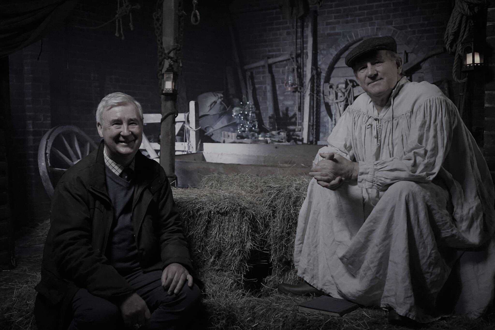 Peter Wright with Peter Davison as Clarence